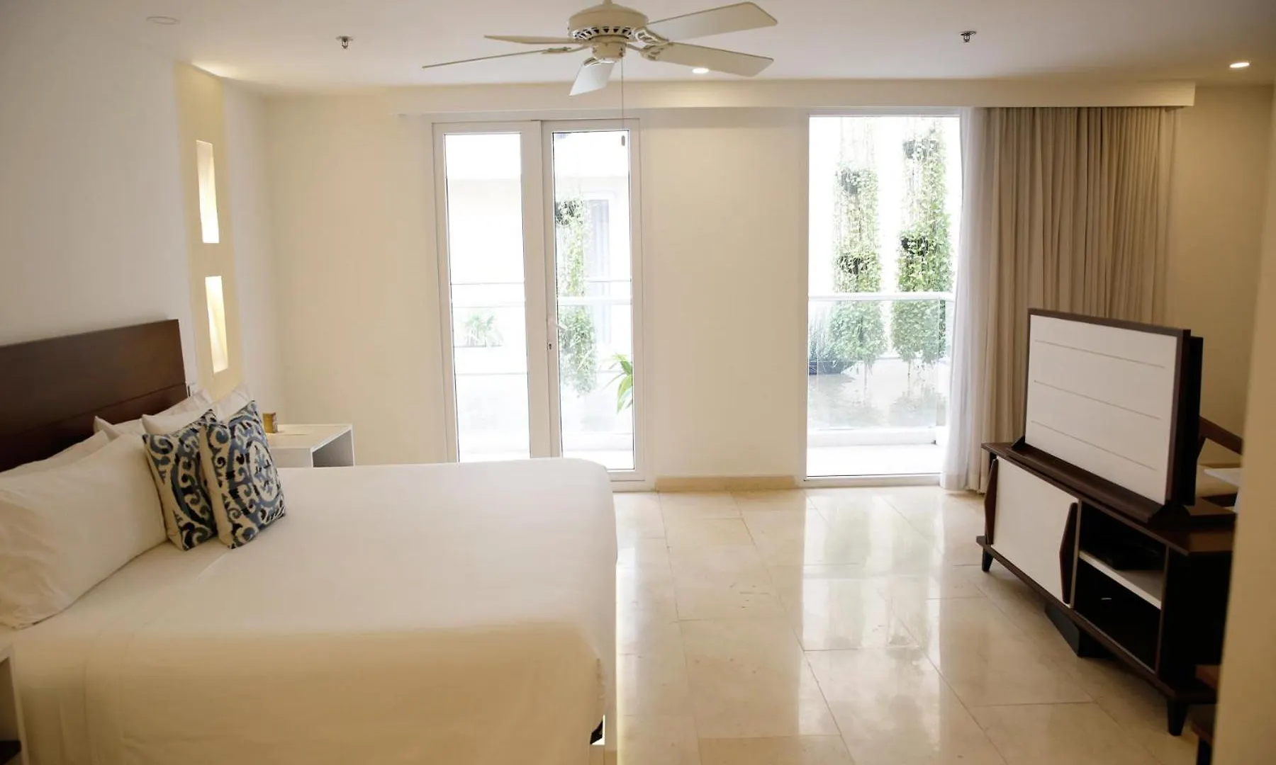 Nacar Hotel Cartagena, Curio Collection By Hilton Colombia
