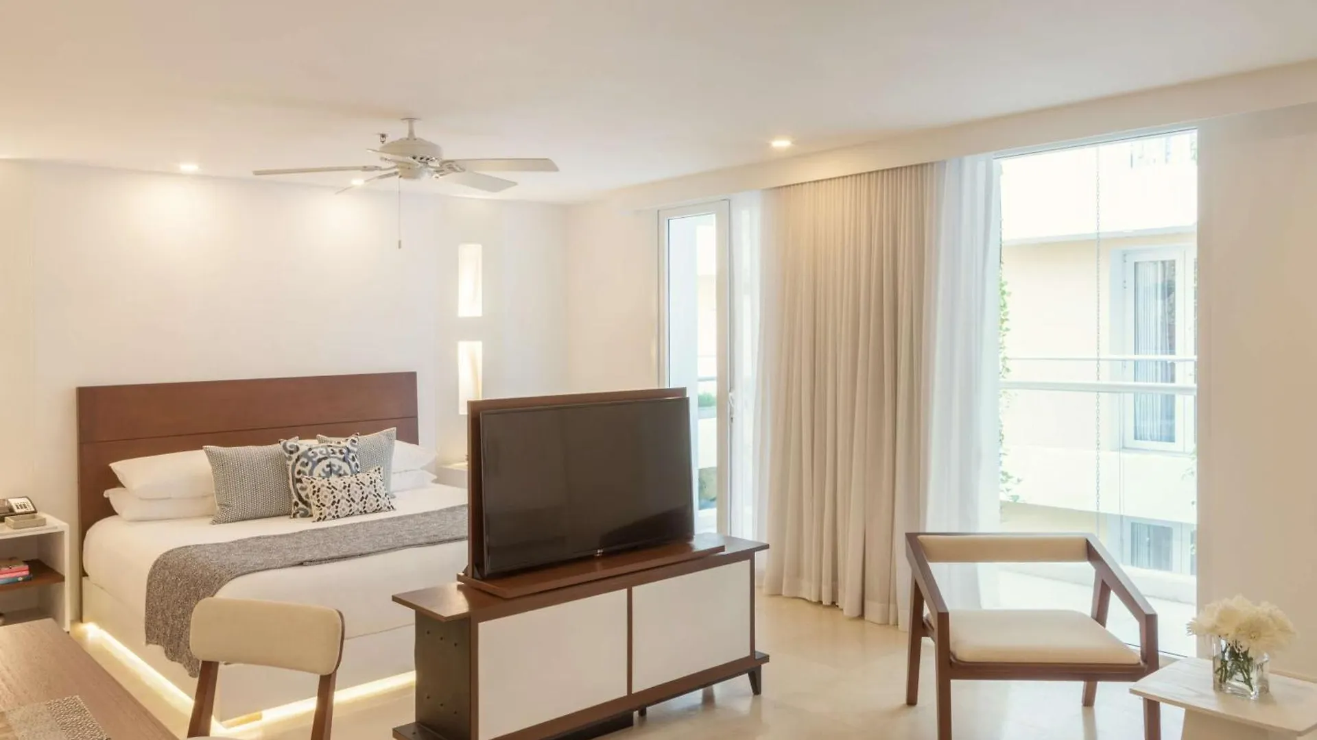 Nacar Hotel Cartagena, Curio Collection By Hilton 4*, Cartagena Colombia