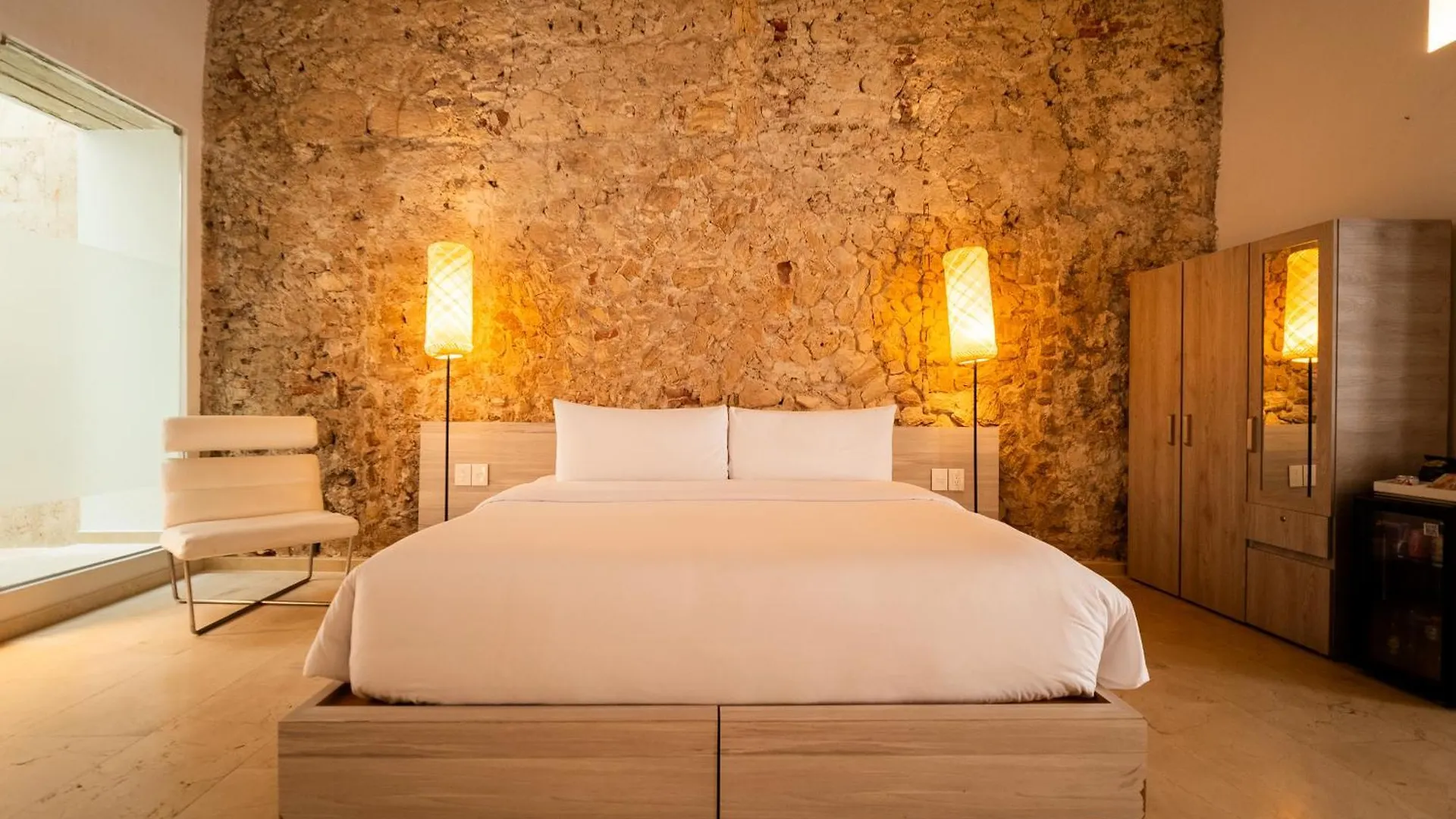 Nacar Hotel Cartagena, Curio Collection By Hilton