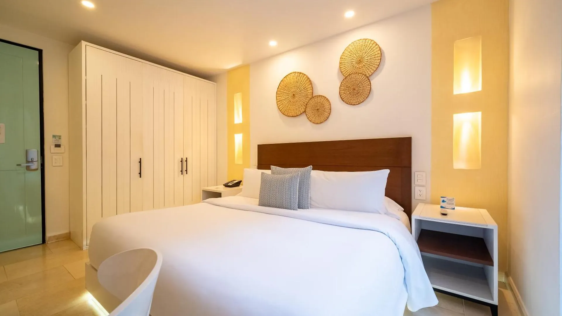 Nacar Hotel Cartagena, Curio Collection By Hilton Cartagena