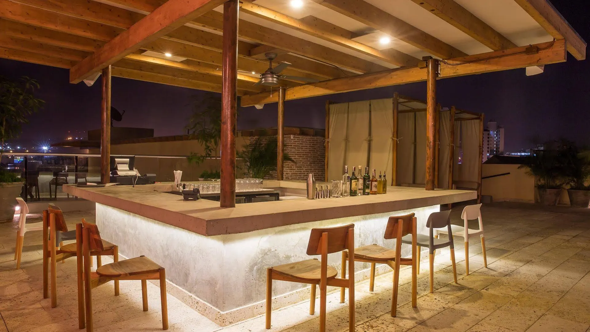 Nacar Hotel Cartagena, Curio Collection By Hilton